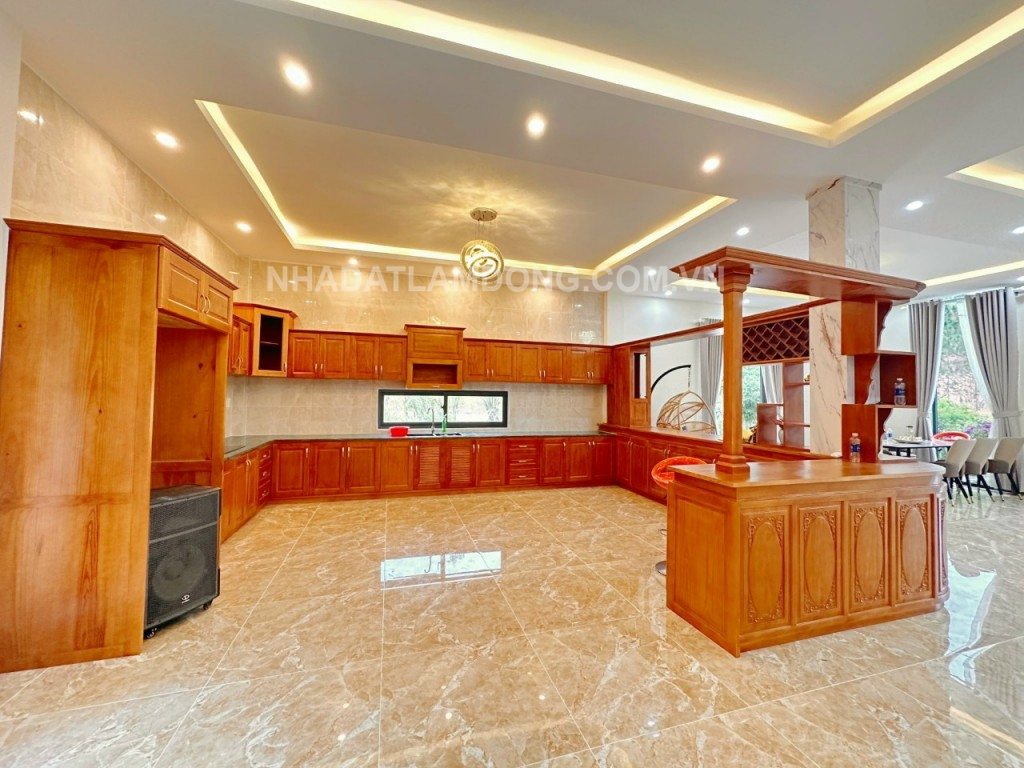 Bán Biệt Thự Sân Vườn 1,2 Hecta Tại Mê Linh Đà Lạt