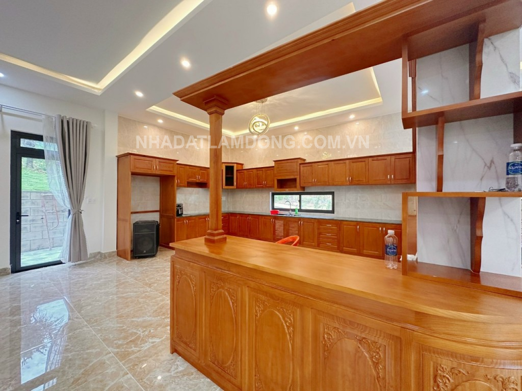Bán Biệt Thự Sân Vườn 1,2 Hecta Tại Mê Linh Đà Lạt