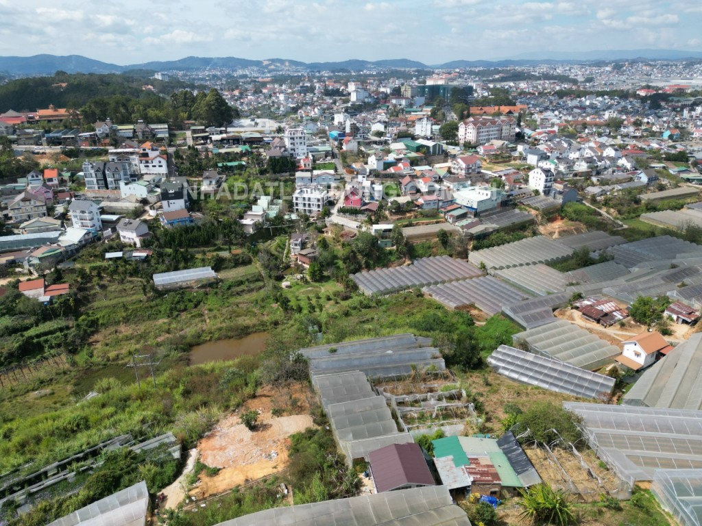 Bán đất Nam Hồ, phường 1, TP Đà Lạt.