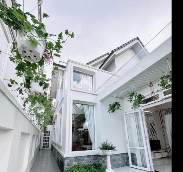 Bán Villa đường Hùng Vương, P10, Tp Đà Lạt