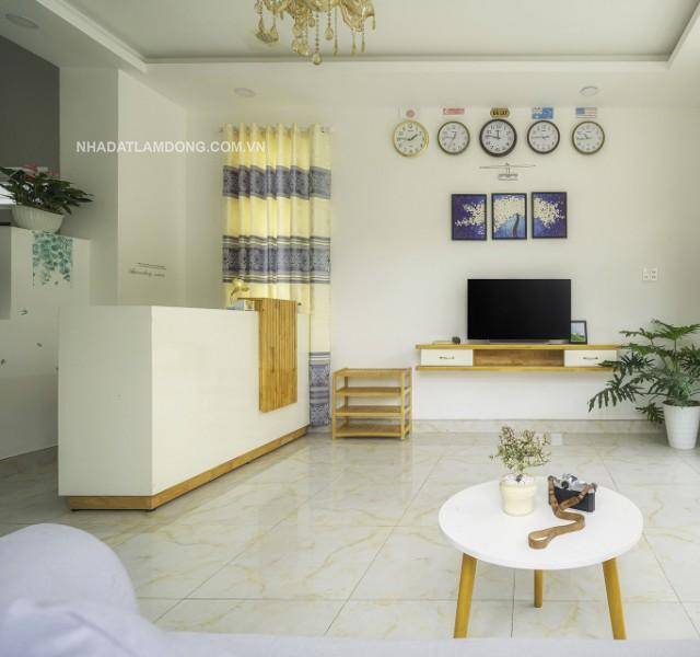 Bán Khách Sạn Sân Vườn Đà Lạt